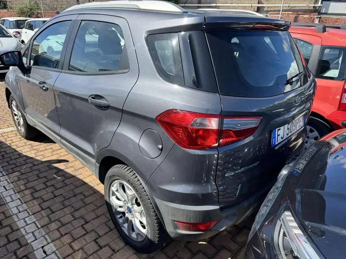 Usata Ford Ecosport Business Edition 125 CV (91 kW) 2017 Grigio SUV