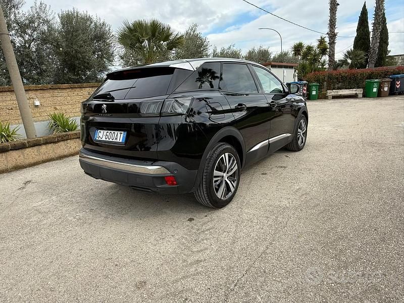 Usata Peugeot 3008 Allure 131 CV (96 kW) 2021 Nero SUV