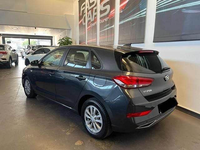 Usata Hyundai i30 120 CV (88 kW) 2022 Grigio