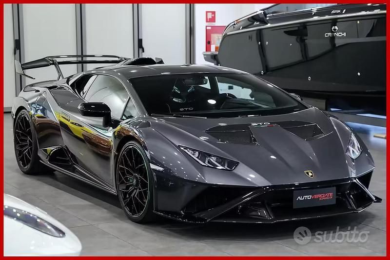 Usata Lamborghini Huracán 640 CV (470 kW) 2024 Grigio Coupé