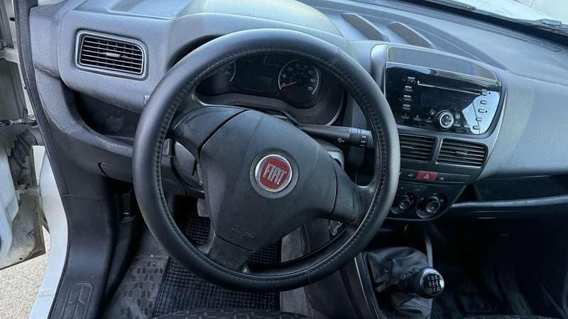 Usata Fiat Doblò Active 84 CV (61 kW) 2011 Monovolume