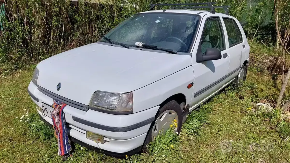 Usata Renault Clio 58 CV (42 kW) 1992 Bianco Utilitaria