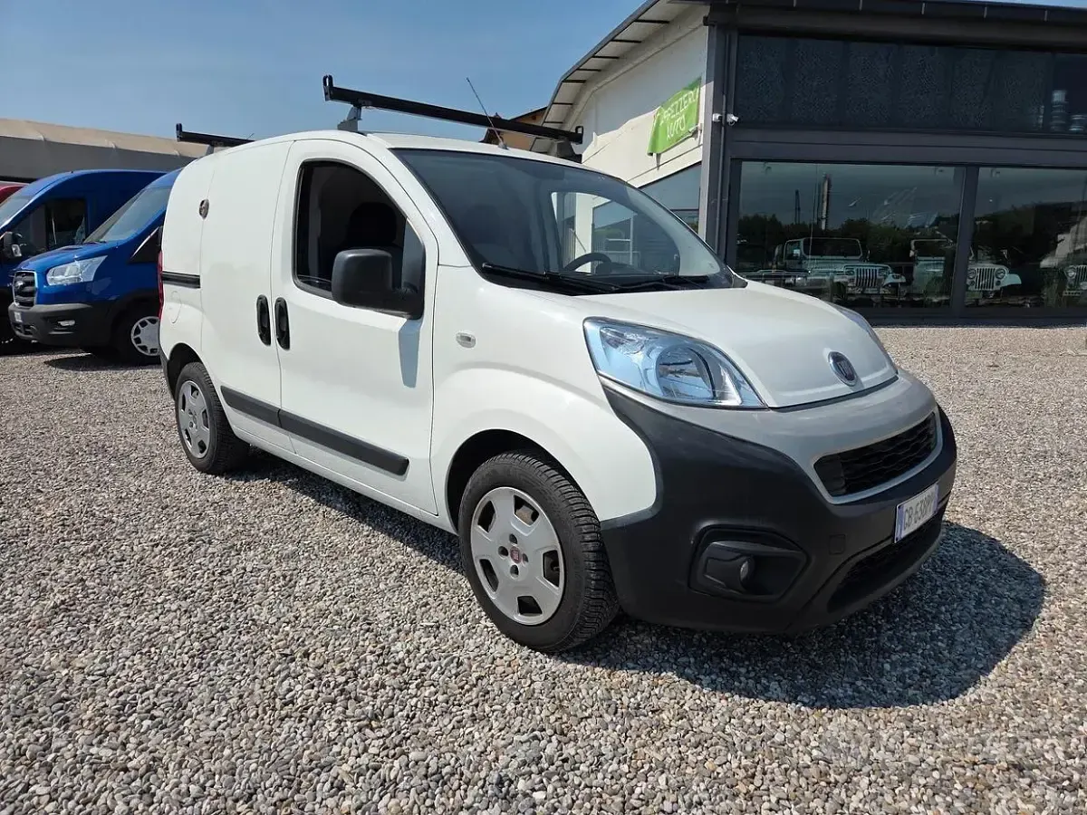 Usata Fiat Fiorino 95 CV (69 kW) 2020 Bianco Monovolume