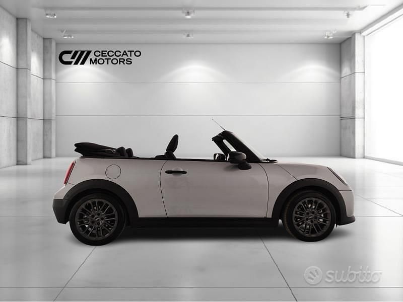 Usata Mini Cooper Cabriolet Classic 163 CV (119 kW) 2025 Grigio Cabrio