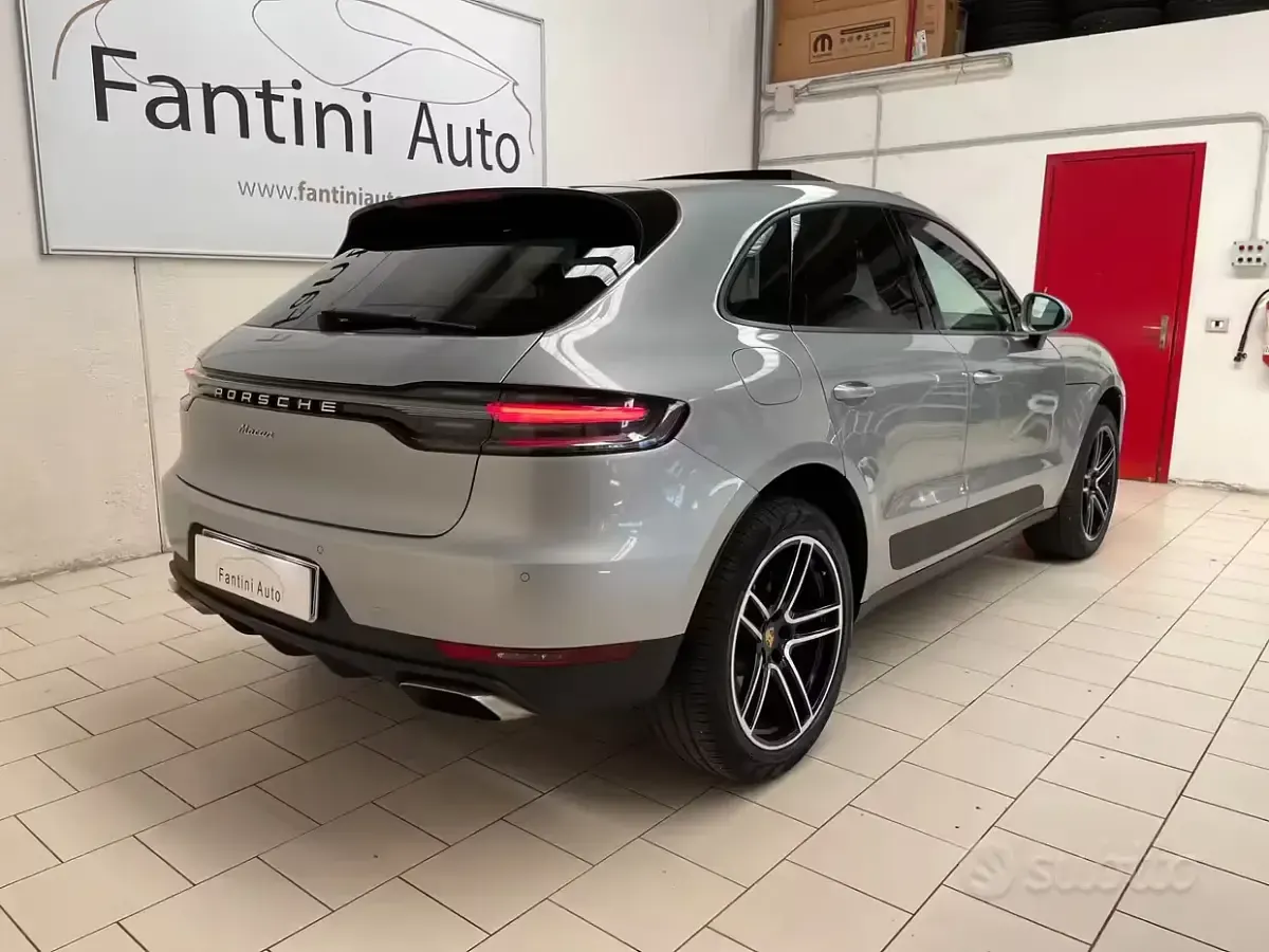 Usata Porsche Macan 245 CV (180 kW) 2019 Grigio SUV