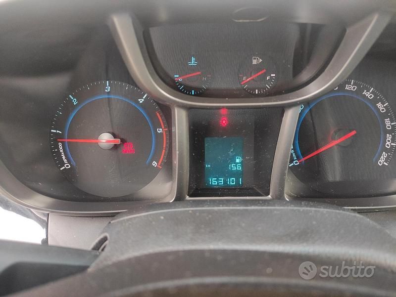 Usata Chevrolet Orlando 130 CV (95 kW) 2012 Bianco Monovolume