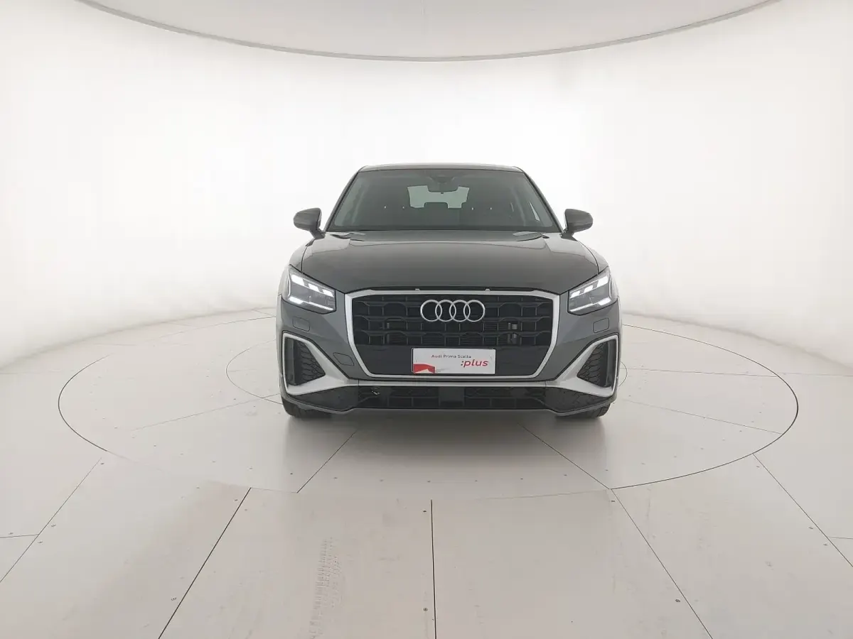 Usata Audi Q2 S-Line 150 CV (110 kW) 2025 Grigio daytona perlato SUV