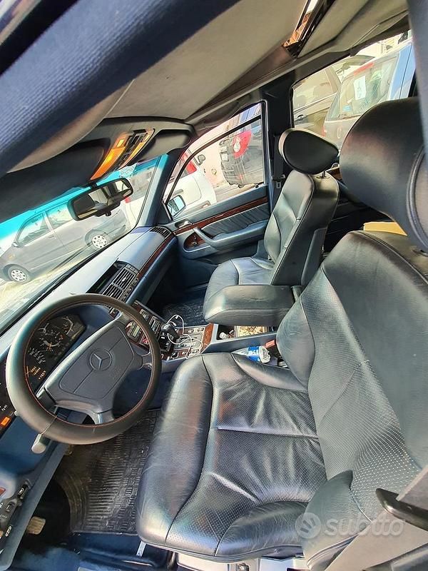 Usata Mercedes S300 SE 188 CV (138 kW) 1996 Blu Berlina