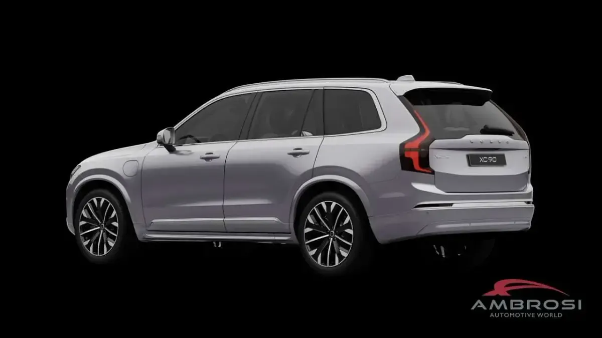 Nuova Volvo XC90 Plus 455 CV (334 kW) 2026 Aurora silver SUV