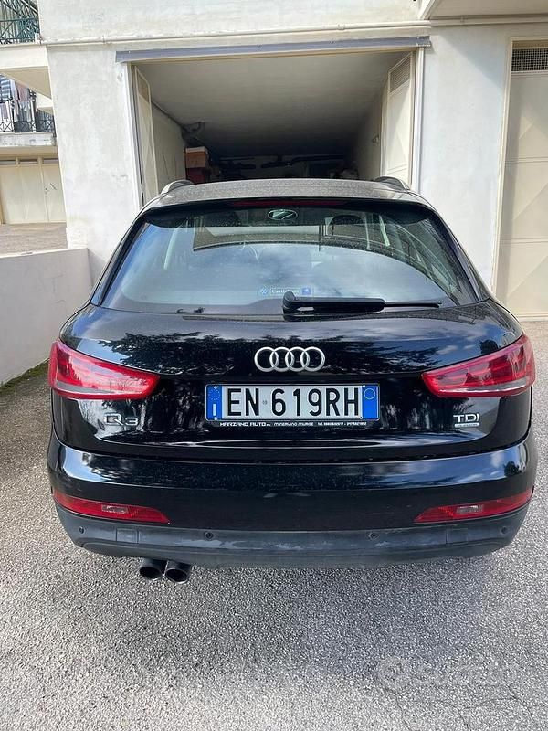 Usata Audi Q3 177 CV (130 kW) 2012 Nero SUV