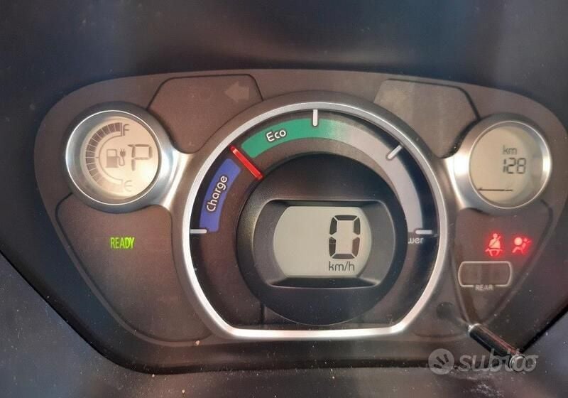 Bianco Usata 2013 Citroën C-zero Utilitaria | 4100 € (Buon prezzo) - Immagine 1/4