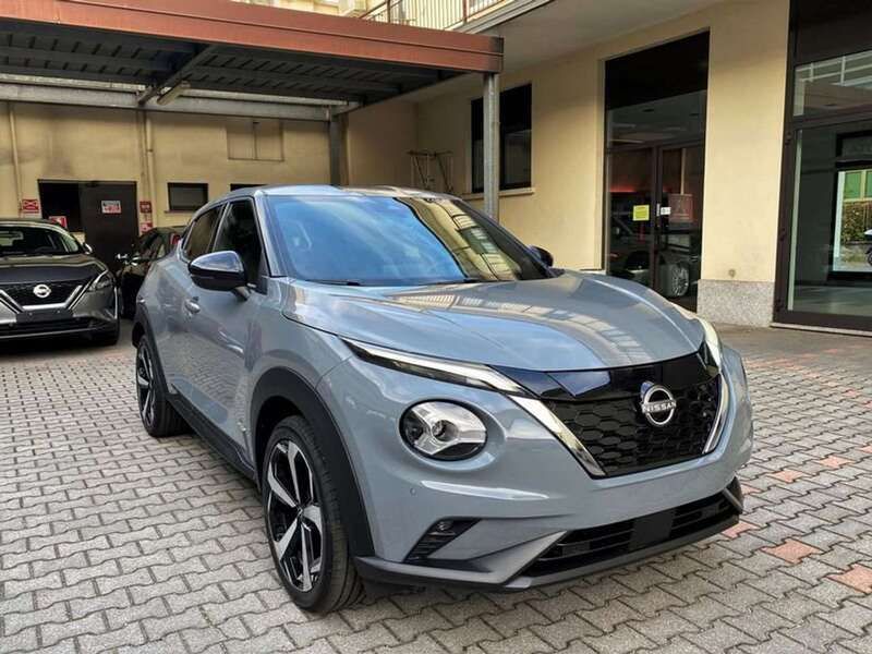 Usata Nissan Juke N-Connecta 143 CV (105 kW) 2024 Grigio SUV