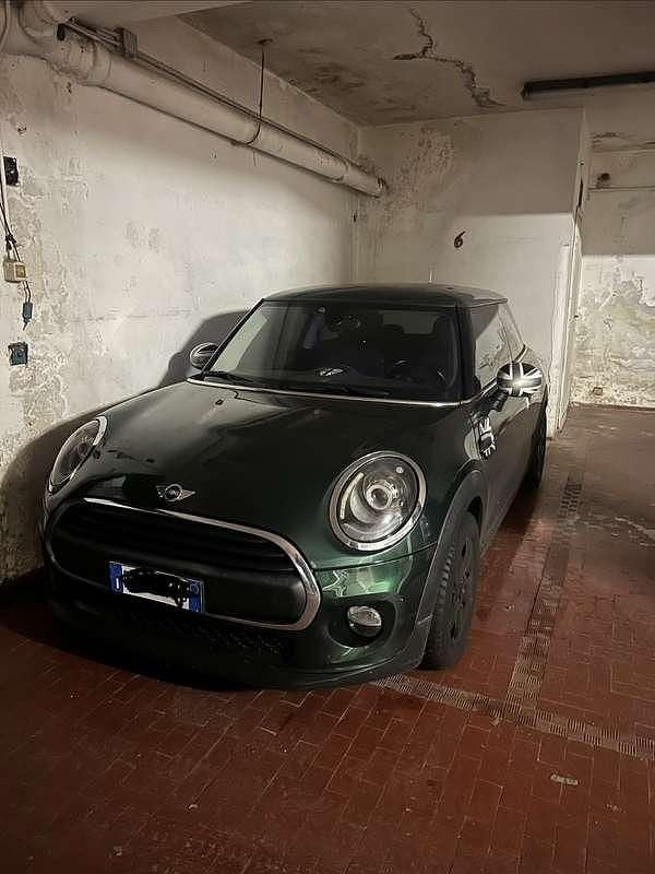 Usata Mini ONE 75 CV (55 kW) 2016 Verde Utilitaria