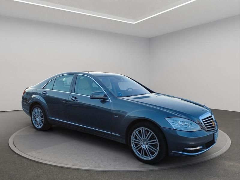 Usata Mercedes S350 Avantgarde 258 CV (189 kW) 2010 Blu/azzurro Berlina