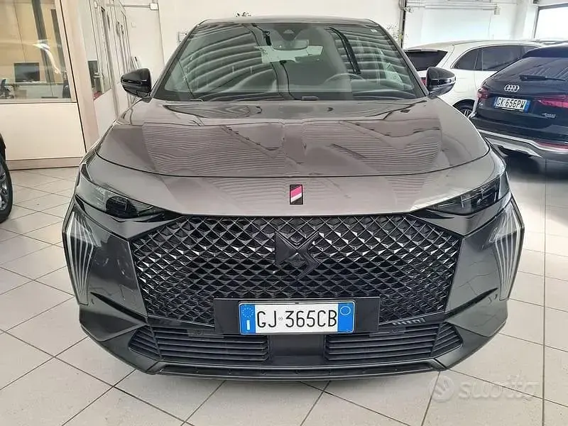 Usata DS Automobiles DS7 Crossback Performance 131 CV (96 kW) 2023 Grigio SUV
