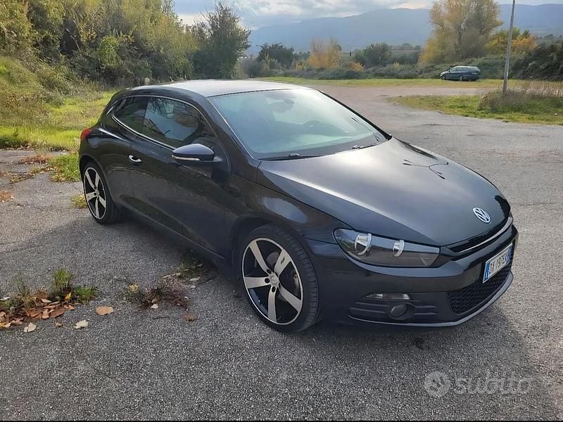 Nero Usata 2008 VW Scirocco Coupé | 7800 € (Buon prezzo) - Immagine 1/4