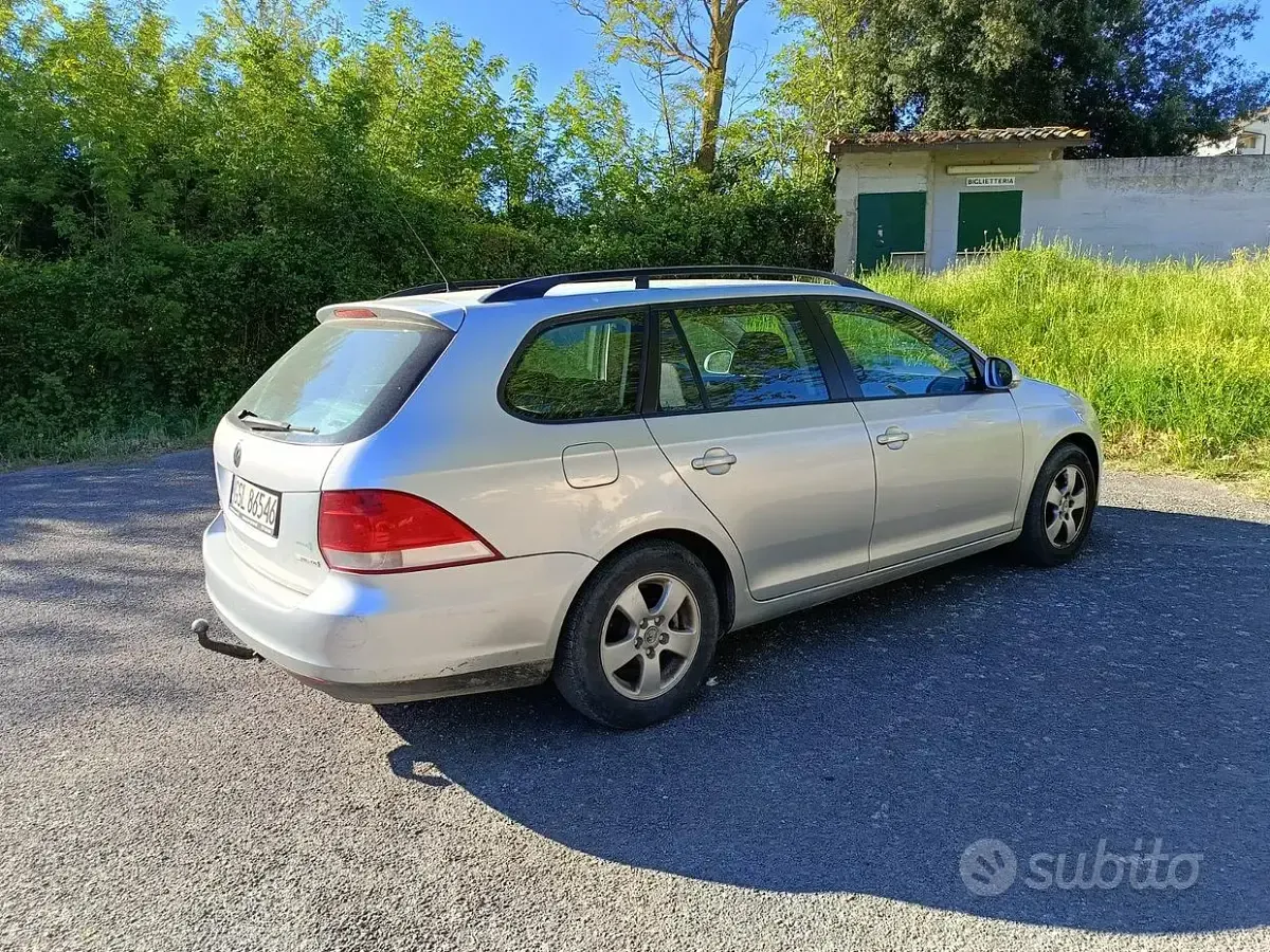 Usata VW Golf VI 105 CV (77 kW) 2009 Grigio Utilitaria