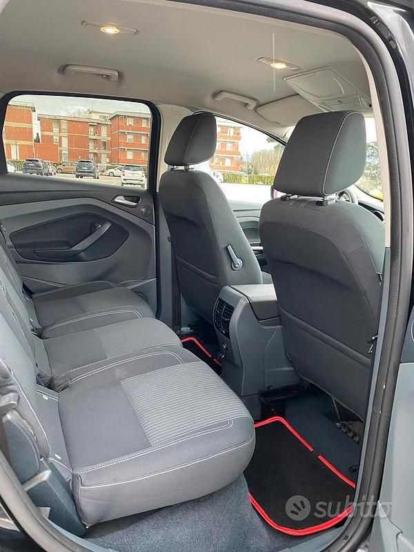 Usata Ford C-MAX Titanium 115 CV (84 kW) 2014 Nero Monovolume