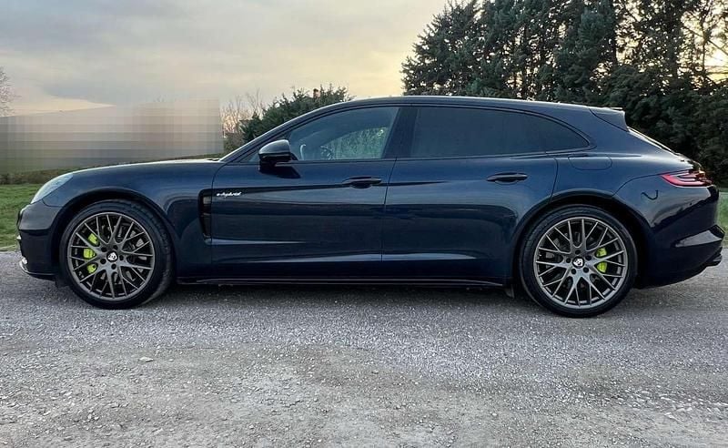 Usata Porsche Panamera S E-Hybrid Sport Turismo 330 CV (242 kW) 2019 Blu/azzurro Berlina