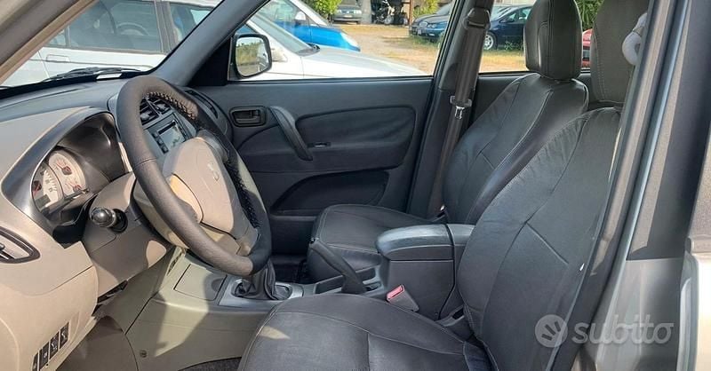 Usata DR DR5 120 CV (88 kW) 2009 Grigio SUV