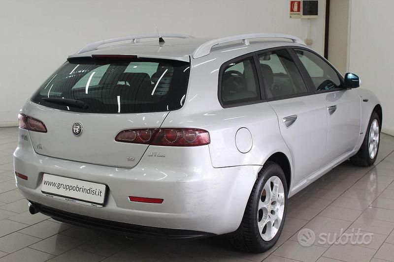 Begagnad Alfa Romeo 159 Progression 150 HK (110 kW) 2006 Kombi