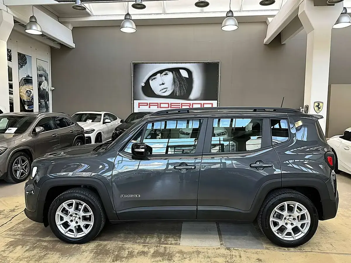 Usata Jeep Renegade Limited 131 CV (96 kW) 2023 Grigio grafite SUV