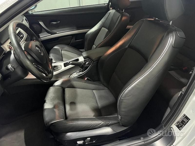 Usata BMW 325 M Sport 218 CV (160 kW) 2007 Grigio Coupé