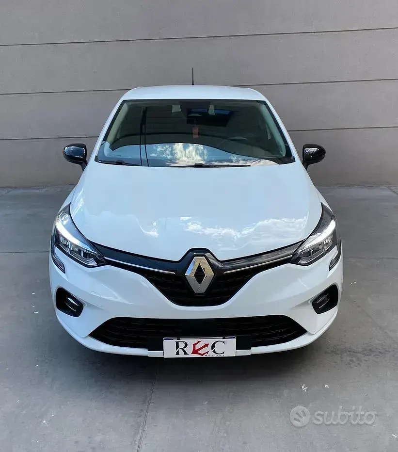 Usata Renault Clio V 86 CV (63 kW) 2020 Bianco Berlina