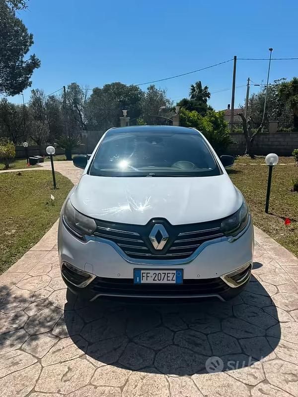 Usado Renault Espace Intens 160 CV (117 kW) 2016 Monovolumen