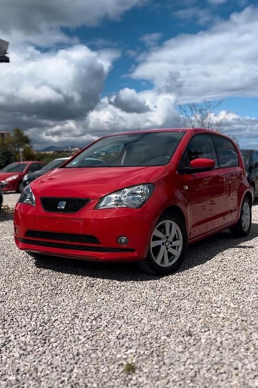 Usata Seat Mii Chic 75 CV (55 kW) 2015 Rosso Utilitaria