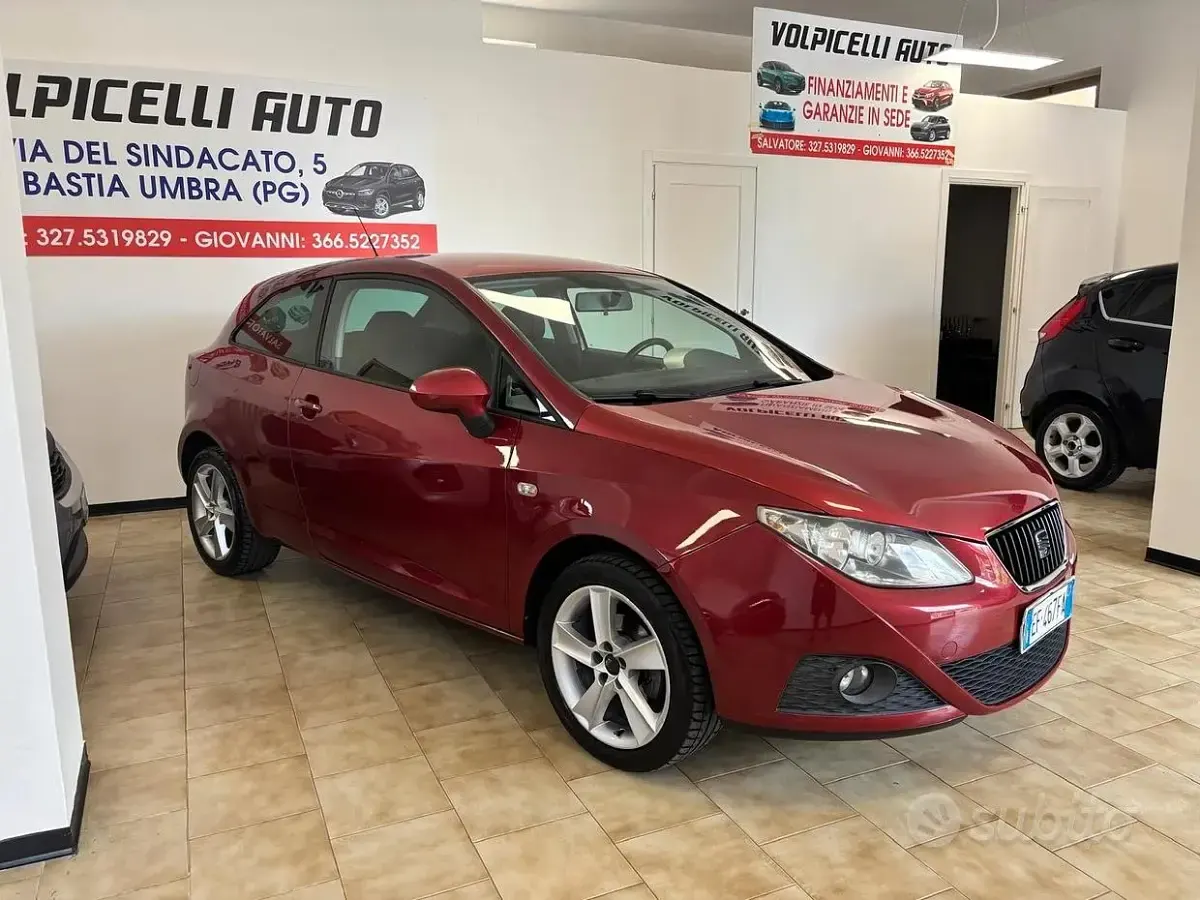 Usata Seat Ibiza Sport 105 CV (77 kW) 2011 Rosso Berlina