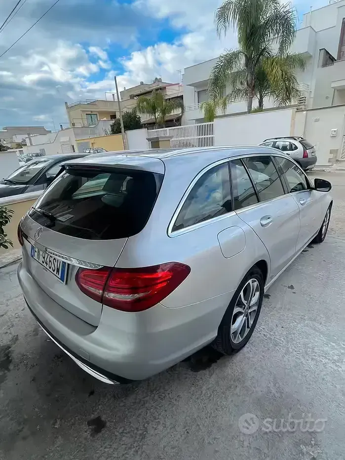 Usata Mercedes C200 160 CV (117 kW) 2018 Grigio Station wagon