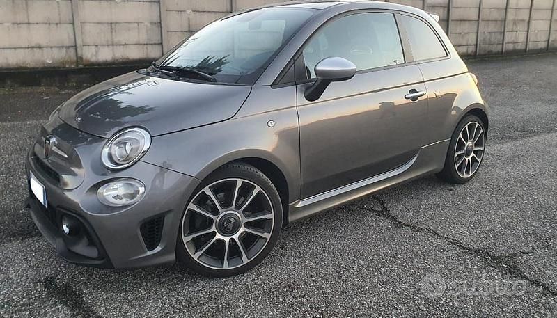 Usata Abarth 595 Turismo 165 CV (121 kW) 2022 Grigio Berlina
