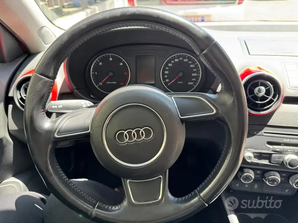 Usata Audi A1 S-Line 90 CV (66 kW) 2014 Rosso Utilitaria