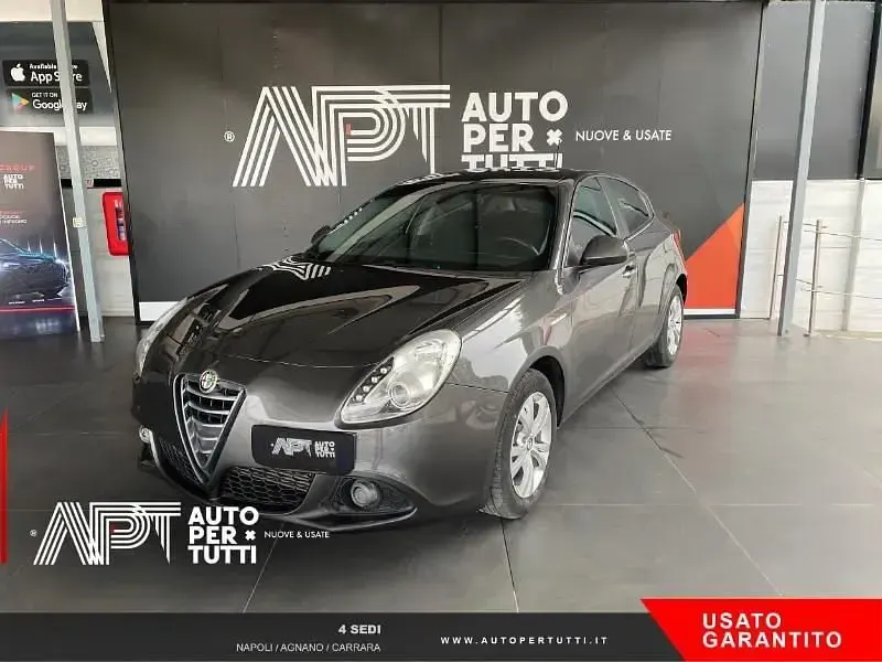 Usata Alfa Romeo Giulietta Distinctive 105 CV (77 kW) 2014 Utilitaria