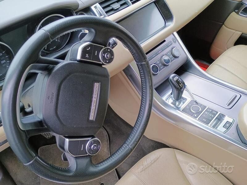 Usata Land Rover Range Rover Sport HSE Dynamic 249 CV (183 kW) 2017 Nero SUV