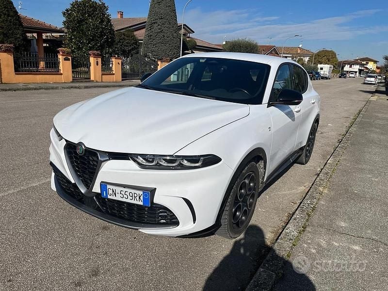 Usata Alfa Romeo Tonale 131 CV (96 kW) 2023 Bianco SUV