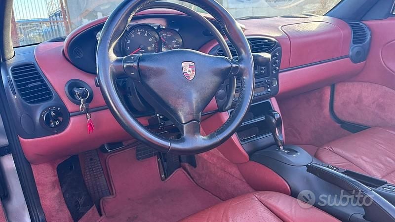 Usata Porsche Boxster 204 CV (150 kW) 1998 Grigio Cabrio