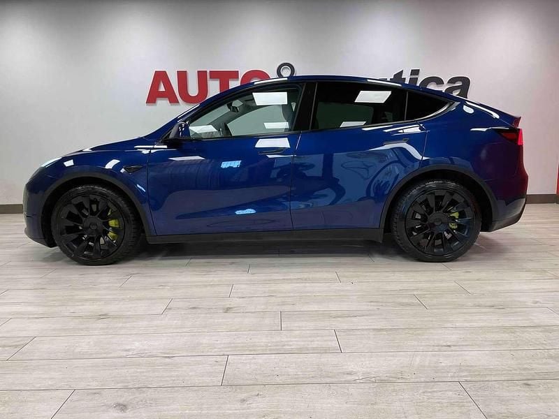 Usata Tesla Model Y 378 kW (514 CV) 2021 Blu/azzurro SUV