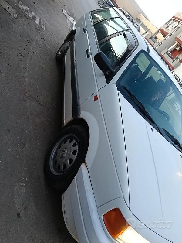 Usata VW Passat 1990 Bianco Station wagon