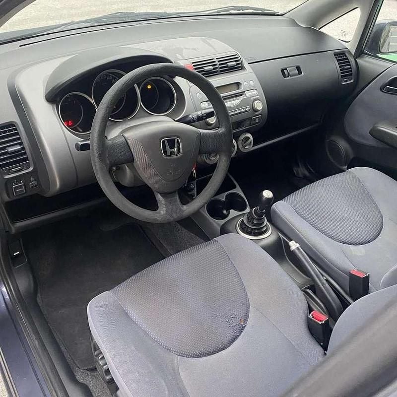 Usata Honda Jazz 77 CV (56 kW) 2008 Grigio Utilitaria