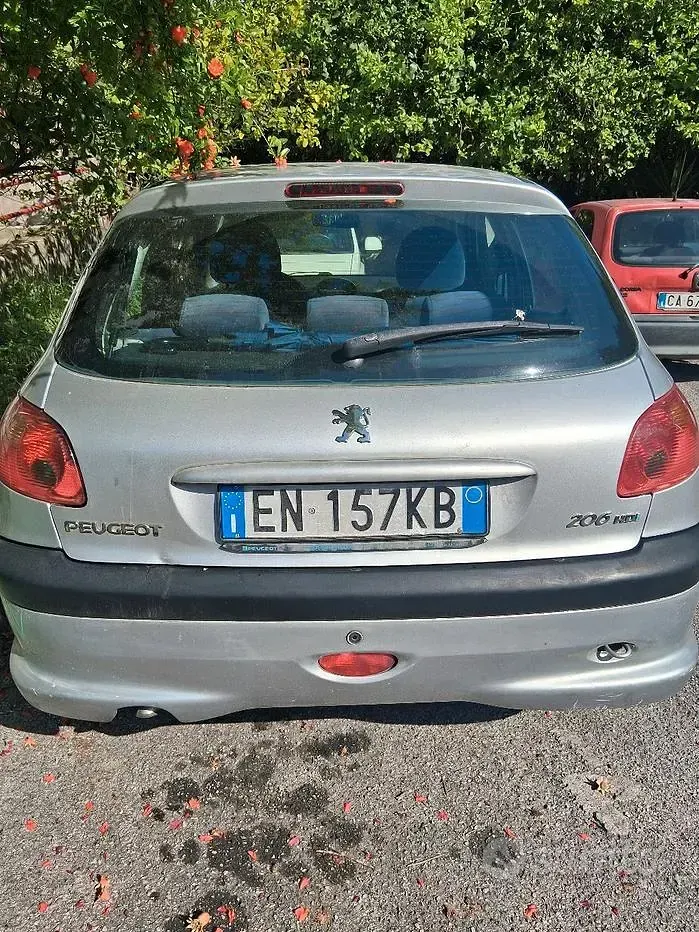 Usata Peugeot 206 68 CV (50 kW) 2004 Grigio Berlina