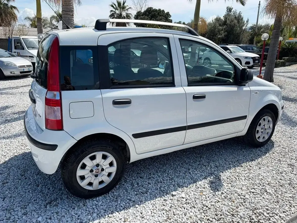Usata Fiat Panda 69 CV (50 kW) 2010 Utilitaria