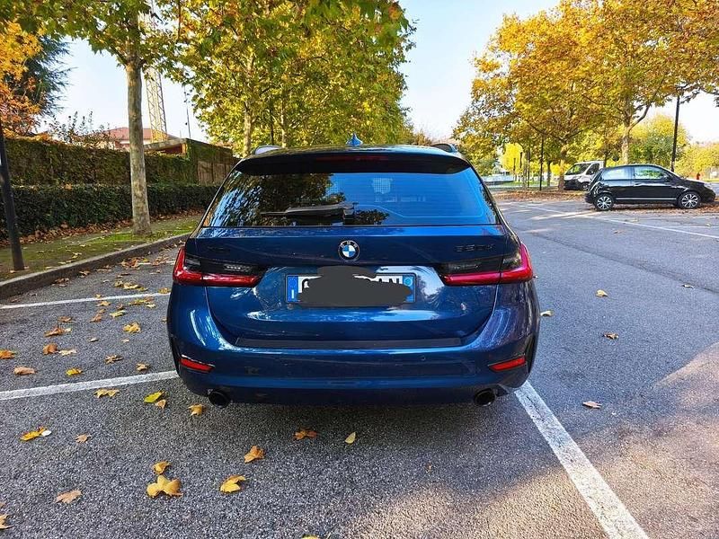Usata BMW 320 Luxury Line 190 CV (139 kW) 2020 Station wagon