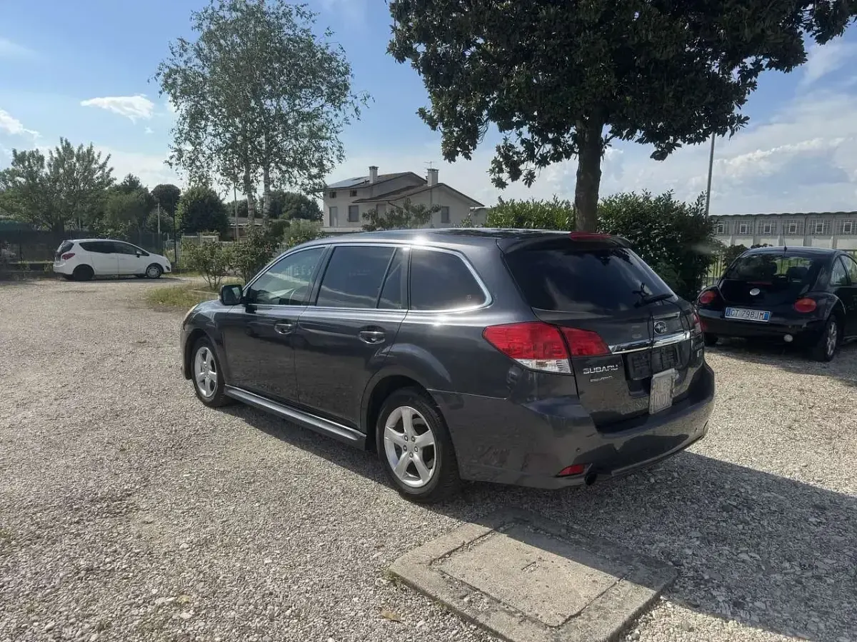 Usata Subaru Legacy Comfort 150 CV (110 kW) 2011 Other Station wagon