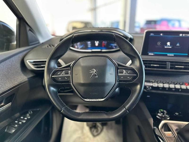 Usata Peugeot 3008 Allure 131 CV (96 kW) 2020 Grigio SUV