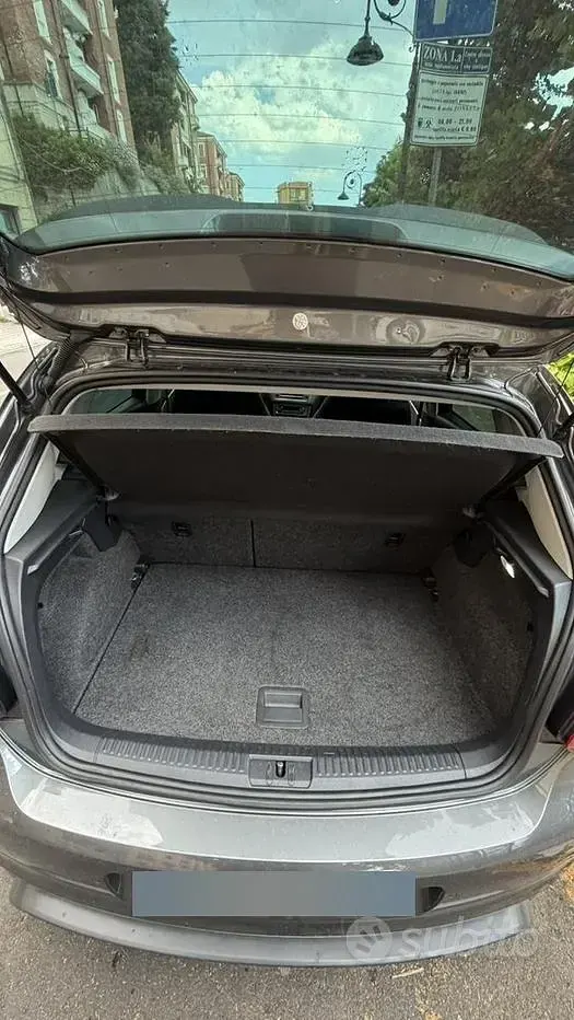 Usata VW Polo Allstar 90 CV (66 kW) 2016 Grigio Berlina