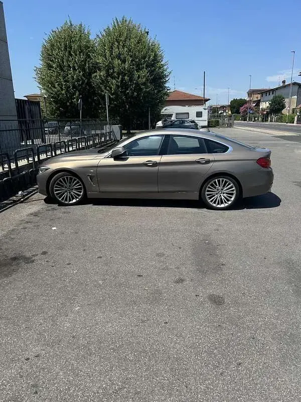 Usata BMW 420 Coupé Luxury Line 190 CV (139 kW) 2016 Coupé