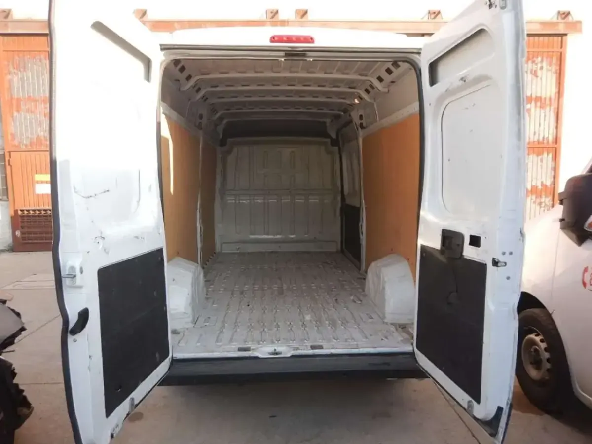 Usata Fiat Ducato 140 CV (102 kW) 2023 Bianco Furgone