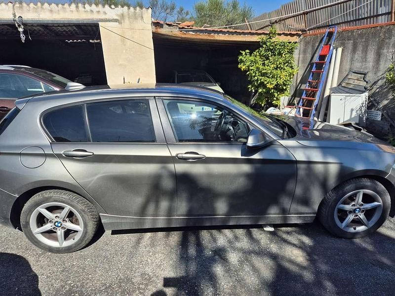 Usata BMW 118 150 CV (110 kW) 2015 Bronzo Utilitaria